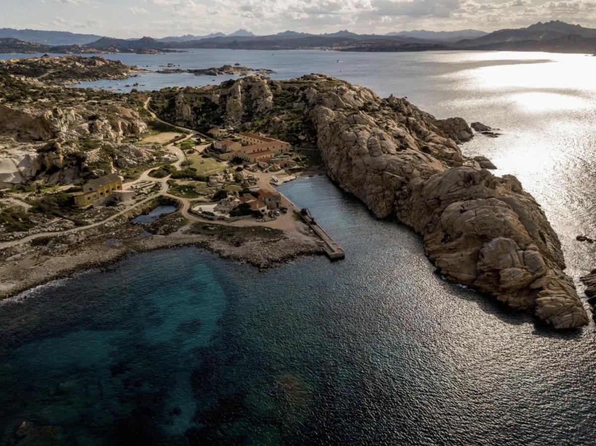 Residence Cala Francese - Case Sul Mare La Maddalena  Eksteriør bilde