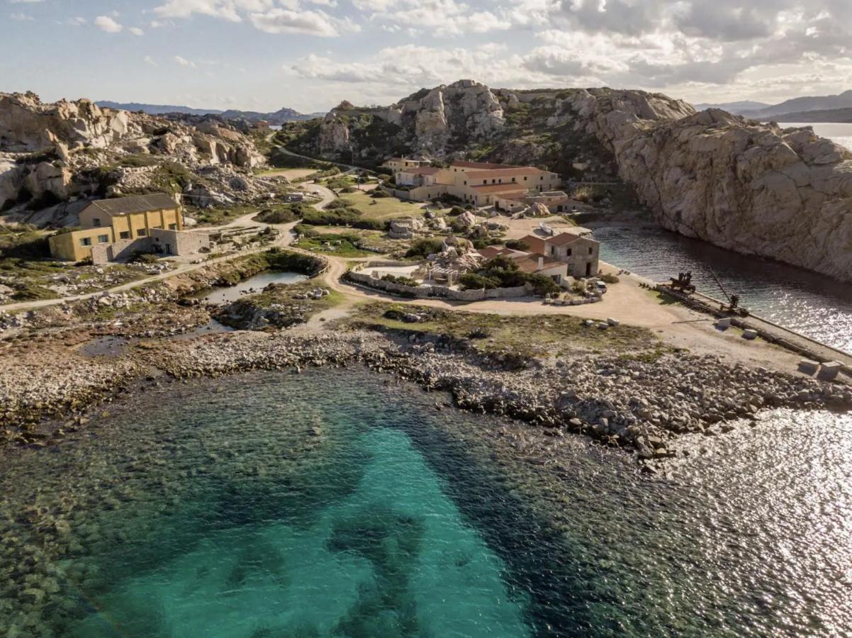 Residence Cala Francese - Case Sul Mare La Maddalena  Eksteriør bilde