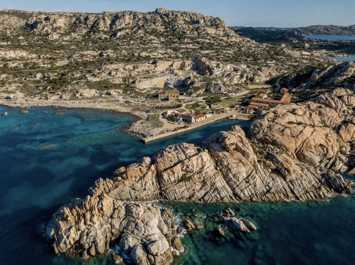 Residence Cala Francese - Case Sul Mare La Maddalena  Eksteriør bilde