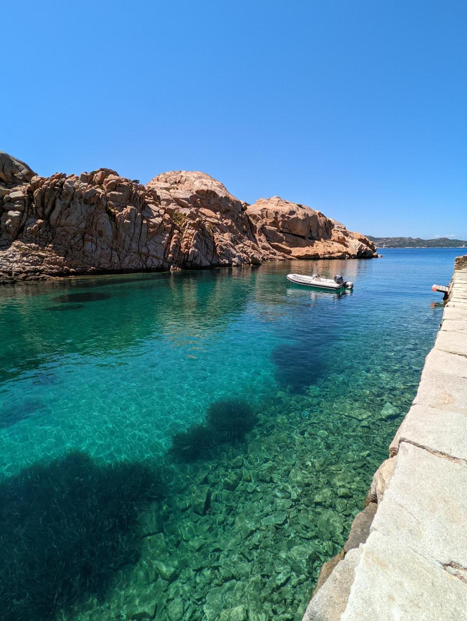 Residence Cala Francese - Case Sul Mare La Maddalena  Eksteriør bilde